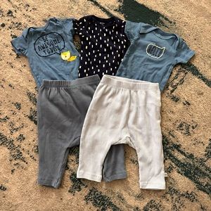 Baby Outfits Bundle (5 pieces) - Blue Sets - Size 0-3 Months